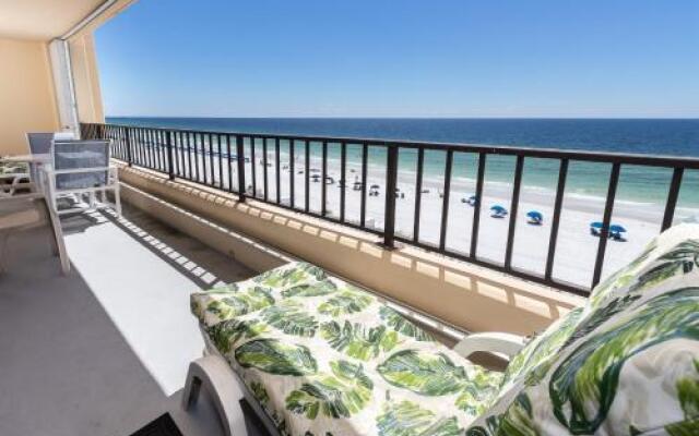 Surf Dweller 603 by RedAwning