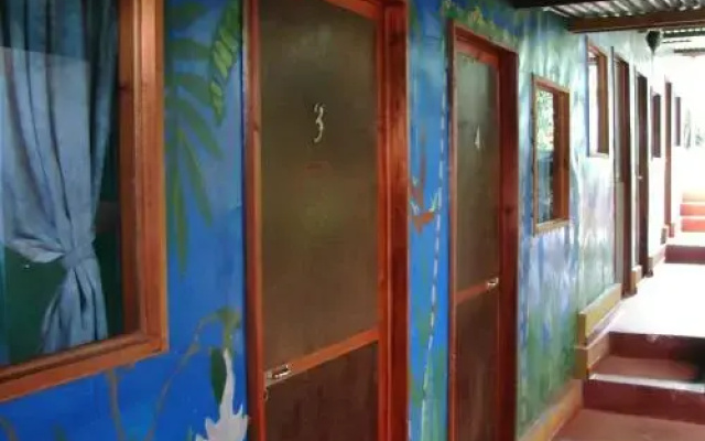 Montana Linda Hostel Orosi