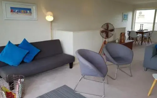 The Esplanade Holiday Home