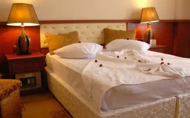 Grand Estel Hotel