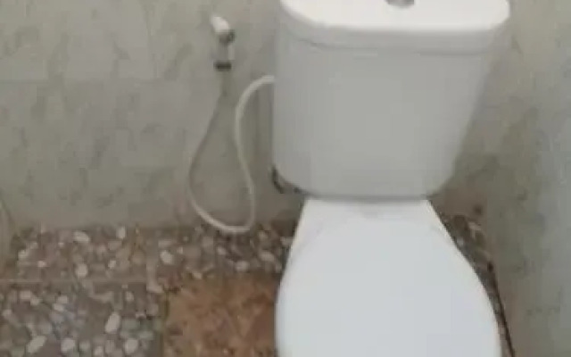 Mahkota Home Stay Full View