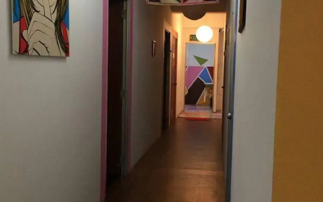 Funky Inn Guest House & Hostel