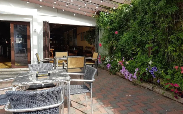 Myles Creek Guesthouse