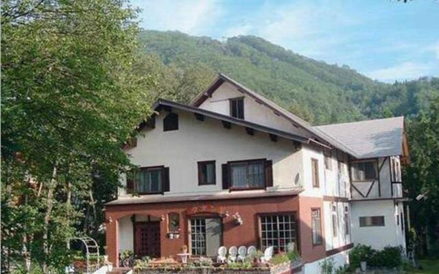 Bed and Breakfast Lodge Hakuba Zion