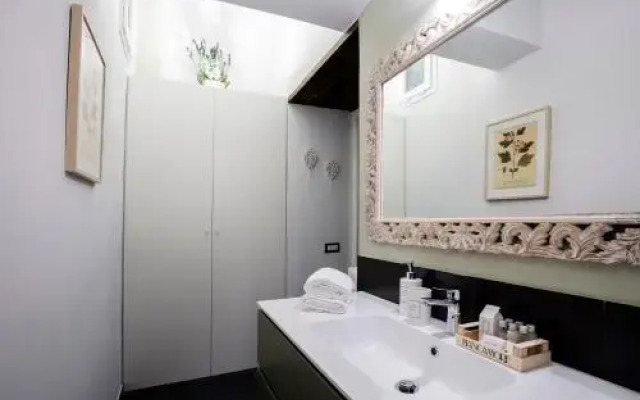 Starhost - GIO STUDIO