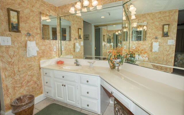 Inlet Reef 616 2 Bedroom Condo by RedAwning