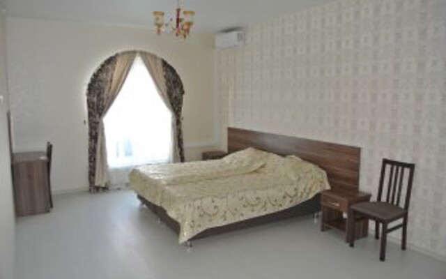 Английский Дом Апарт Отель