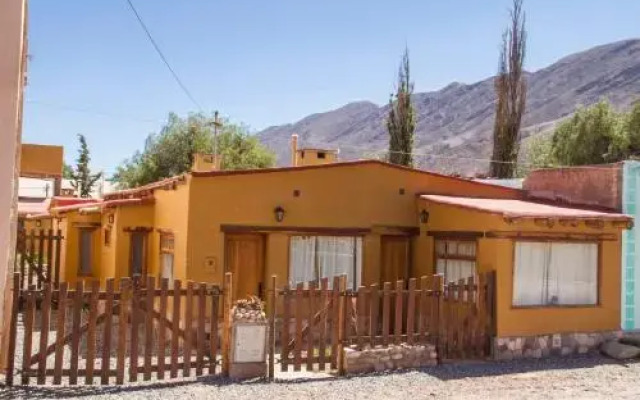 Cabañas Tilcara Mia