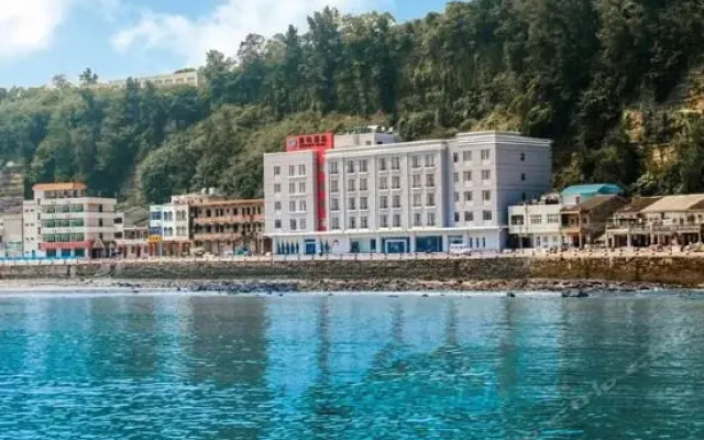 Fishing Port Biedao Hotel