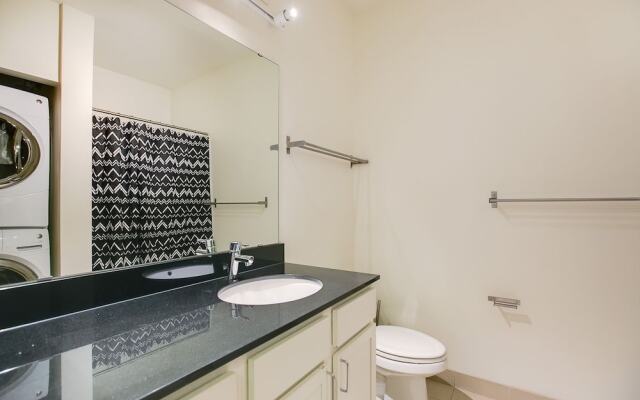 Prospect Park Apt by VectorStays