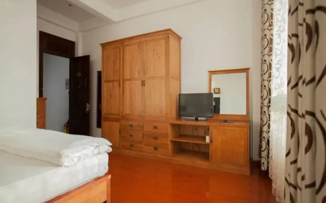 Hoa Binh Xanh Hotel