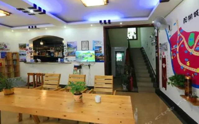 Yi Shui Ge Theme Hotel