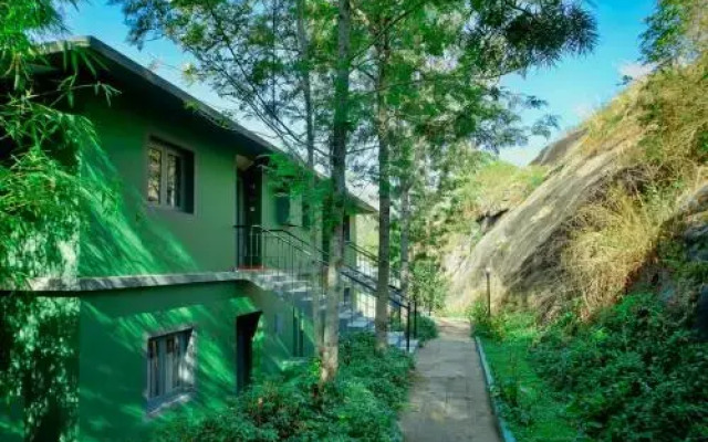 Mountain Trail Resort