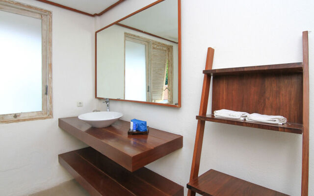 Airy Seminyak Kerobokan Umalas Satu 42 Bali