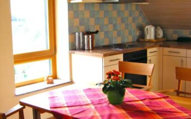 Ferienwohnungen Weingut Arns