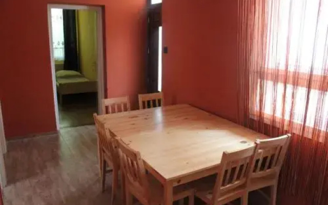 Xénia Apartman