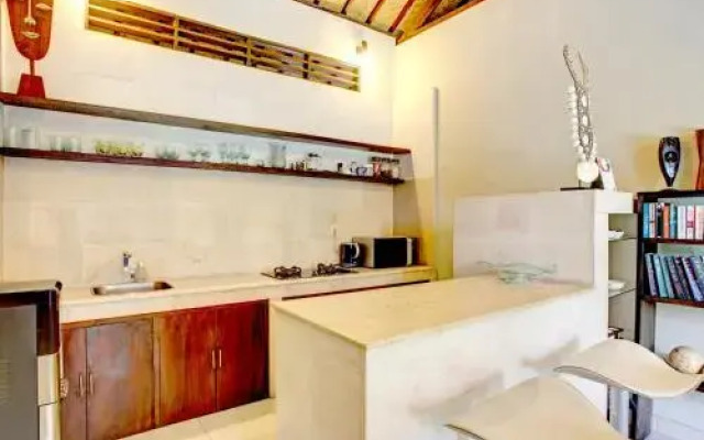 Villa Taman Rahasia