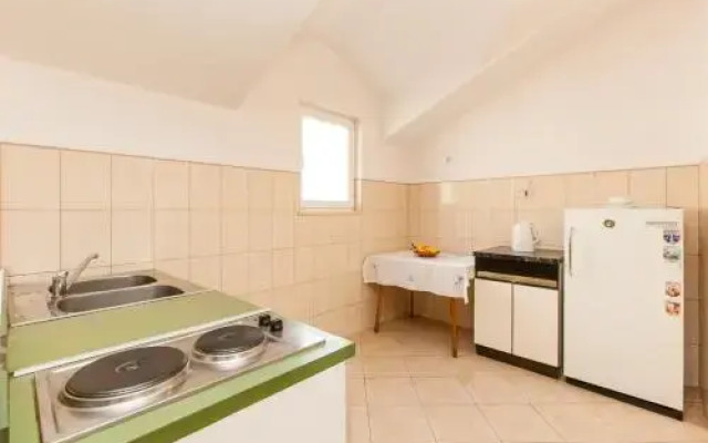 Holiday Home Beata 1871