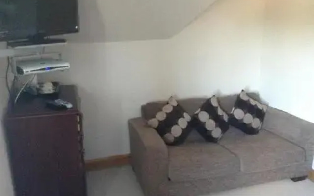 Ardbrae House
