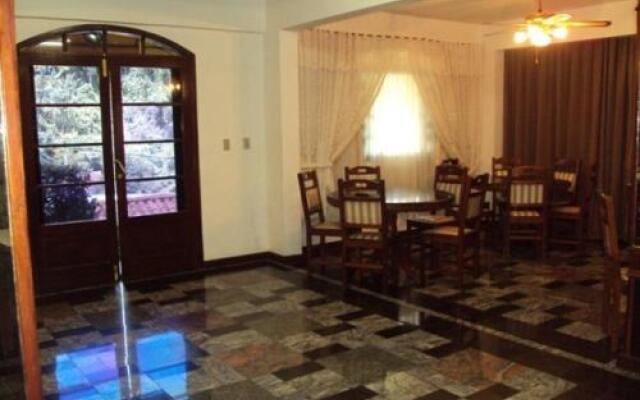 Gallardin Palace Hotel