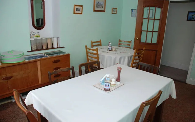 Derryvree House  Cottage