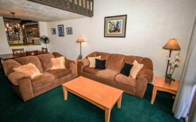 Ski Haus 1467 by RedAwning