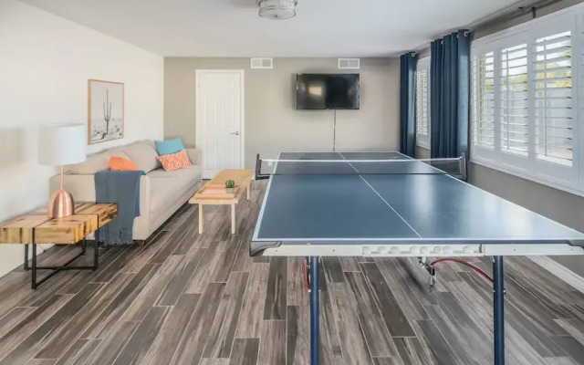 Spacious 3BR Pool by WanderJaunt