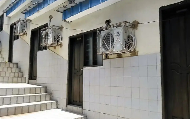 Hotel Irbaz