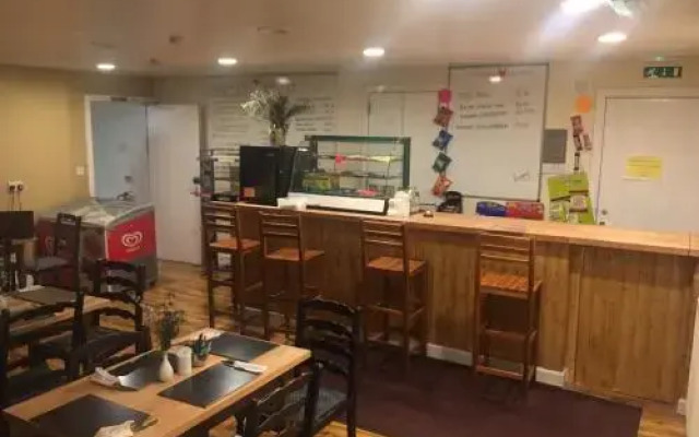 Aberdeen Arms Hotel Tarland