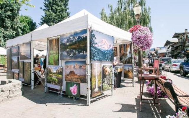 Serendipity Getaway in Shugart Flats