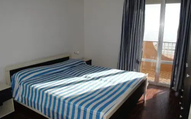 Condominio Faro