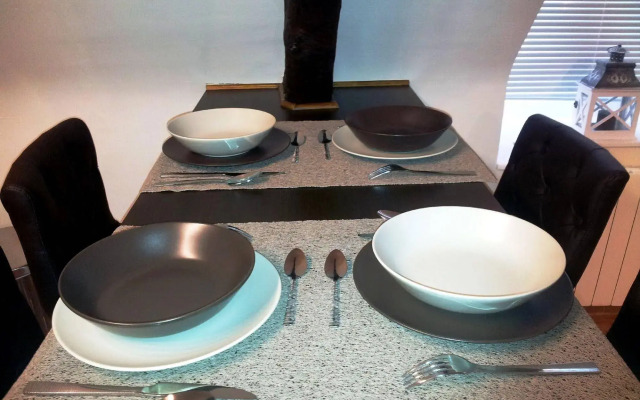 APPARTEMENT VUE MER St MALO CUISINE ENTIEREMENT EQUIPEE 6 PERSONNES