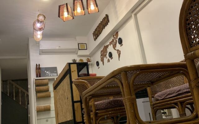 Fundee at Siam Hostel - Adults Only