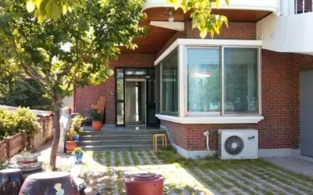 Gangneung Chodang Guesthouse - Hostel