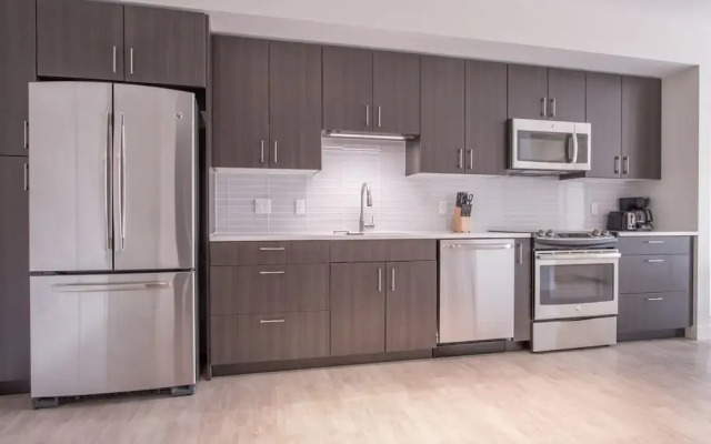 Pleasant Fenway Suites by Sonder