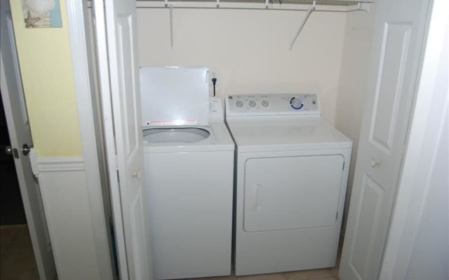 Romar Lakes 205B by RedAwning