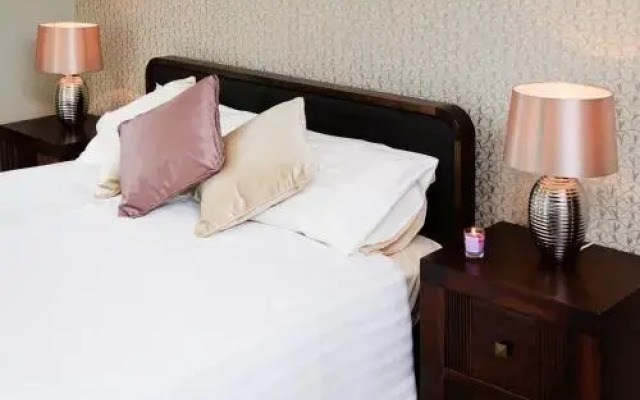 Sika Lodge B&B