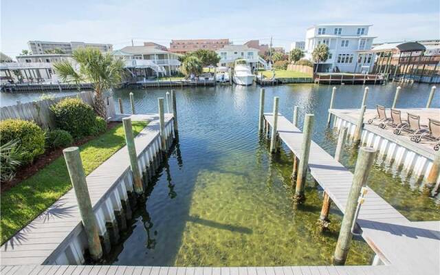 Inlet Breeze by RedAwning