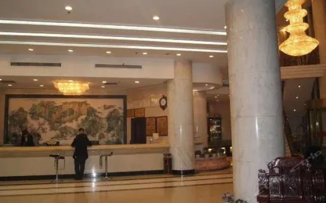Huifeng Hotel