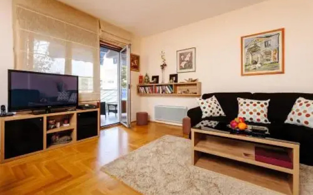 Apartment Sahala