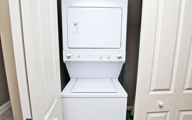 Wharf 412 - 2 Br condo