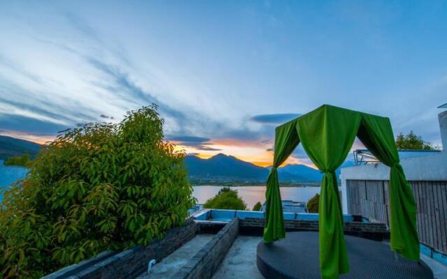Lijiang Yulong Villa Hotel