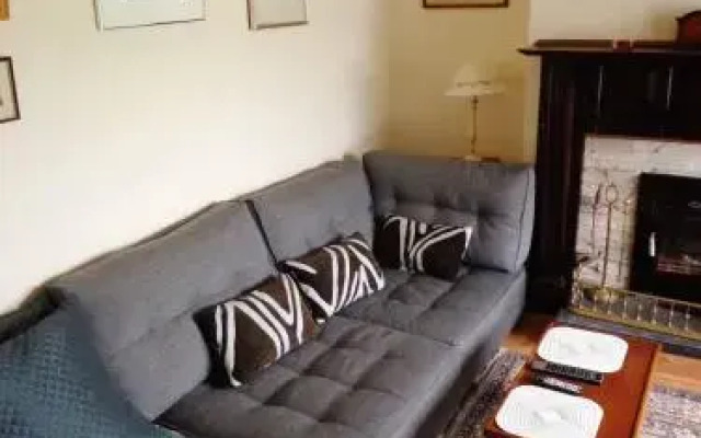 Helensville House