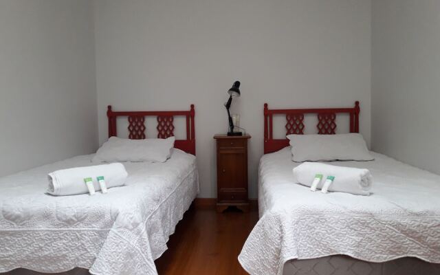 Hostal Gran Santiago Yungay