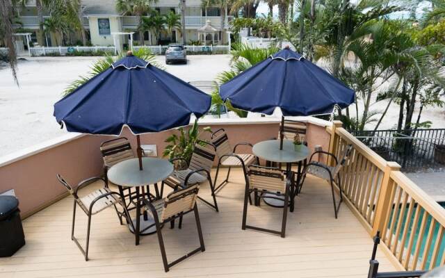 Alamanda Villas 5 by RedAwning