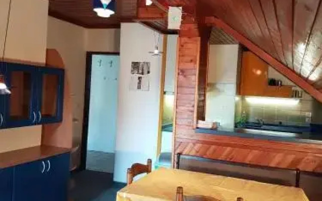 Apartments and Rooms Milena