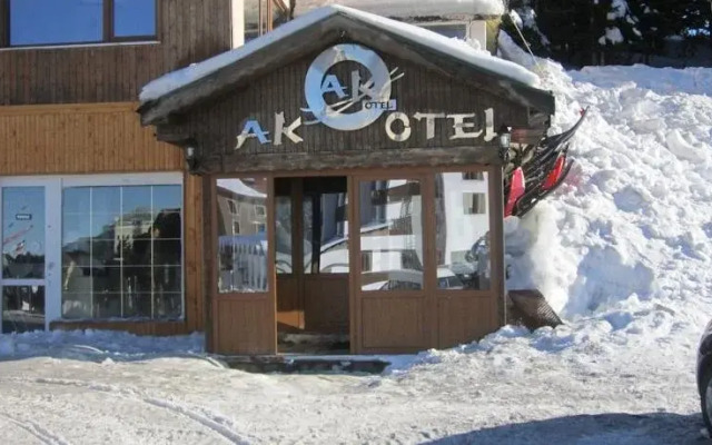 Ak Hotel