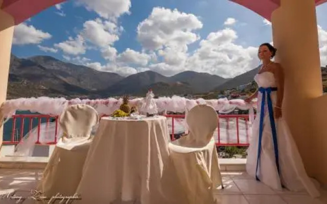 Bella Vista