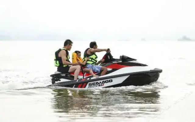 Yuhai Bay Sea View Vacation Hotel