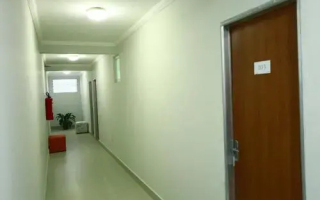 OYO Hotel Economy